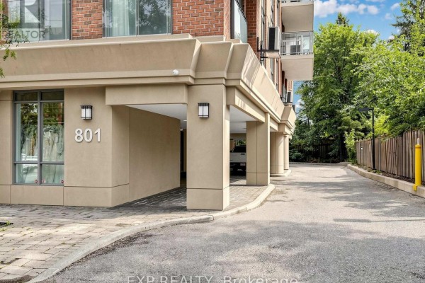 302 - 801 Sheppard Avenue W, Toronto, ON, photo 2