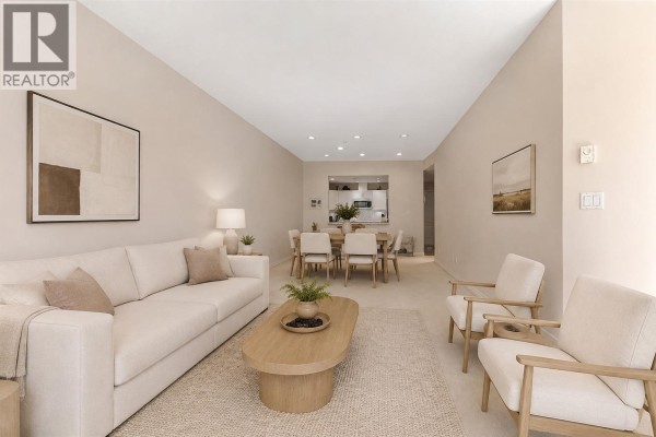 302 1765 Marine Drive, West Vancouver, BC V7V1J5 Photo 4