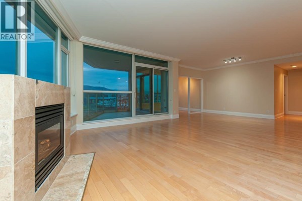 302 1777 Bayshore Drive, Vancouver, BC V6G3H2 Photo 4