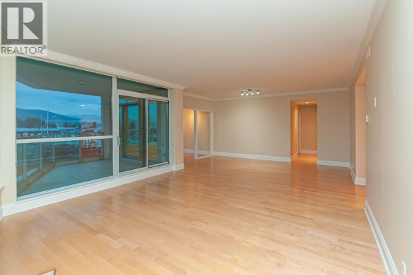 302 1777 Bayshore Drive, Vancouver, BC V6G3H2 Photo 5