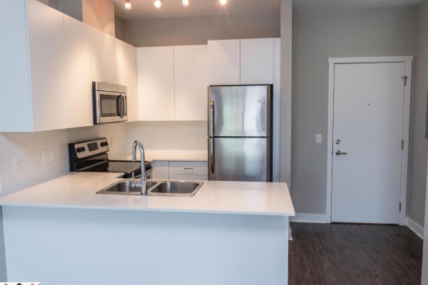 302 20460 Douglas Crescent, Langley, BC V3A0C6 Photo 5