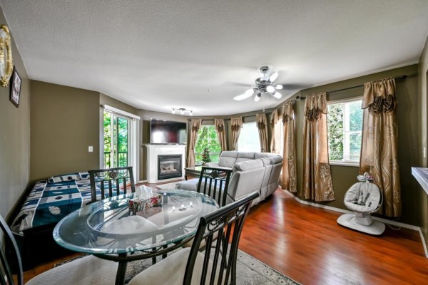 302 2435 Center Street, Abbotsford Photo 4