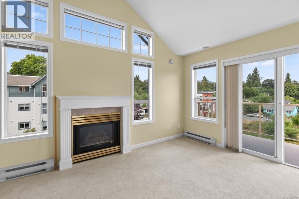 Living room - 302 245 First St, Duncan, BC V9L1R3 Photo 4