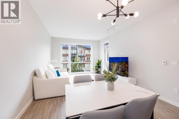 302 2651 Library Lane, North Vancouver, BC V7J0C1 Photo 5
