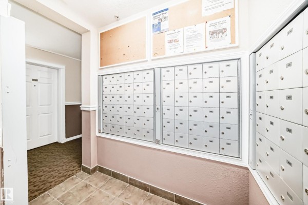 Primary Bedroom - #302 4309 33 St, Stony Plain, AB T7Z0C4 Photo 4