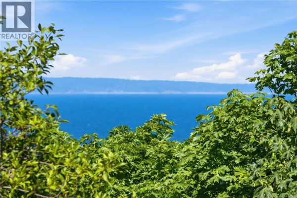302 439 College Rd, Qualicum Beach, BC, photo 3