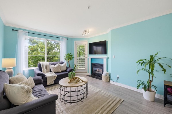 302 5759 Glover Road, Langley, BC V3A8M8 Photo 5