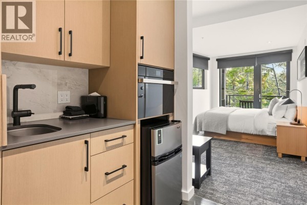 302 596 Marine Dr, Ucluelet, BC V0R3A0 Photo 5