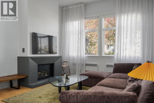 302 650 Moberly Road, Vancouver, BC V5Z4J1 Photo 5