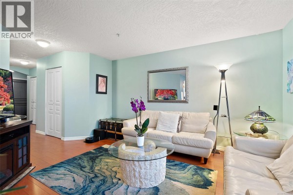 Bedroom - 302 935 Johnson St, Victoria, BC V8V3N5 Photo 4