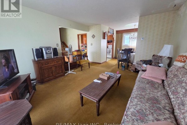 Bedroom - 302 Poplar Street, Oshawa, ON L1H6P7 Photo 5