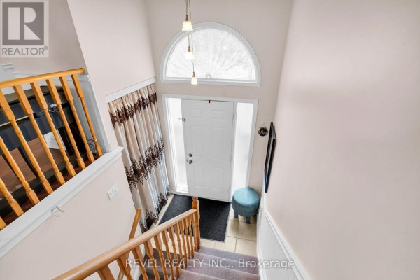 Primary Bedroom - 302 Shelburne Place, Shelburne, ON L9V3A9 Photo 3