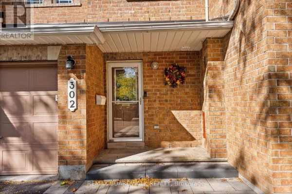 302 Statewood Drive, Ottawa, ON K2K0A8 Photo 3