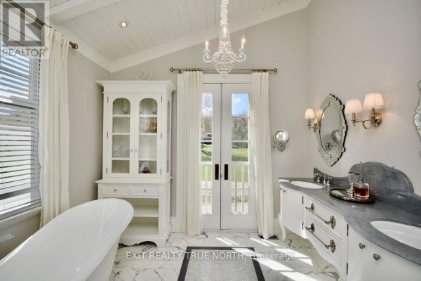 3021 Sandy Bend, Springwater, ON L0L1P0 Photo 3