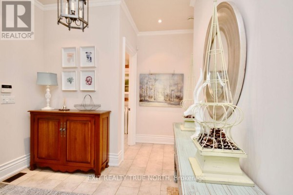 3021 Sandy Bend, Springwater, ON L0L1P0 Photo 5