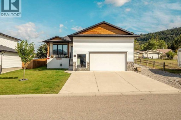 4pc Bathroom - 3022 225 Street, Bellevue, AB T0K0C0 Photo 2