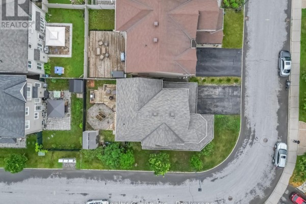 3022 Freshwater Way, Ottawa, ON K2J3V5 Photo 3