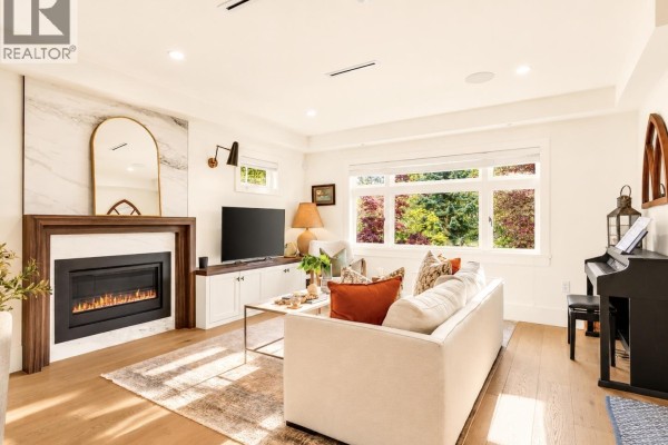 3022 W King Edward Avenue, Vancouver, BC V6L1V5 Photo 5