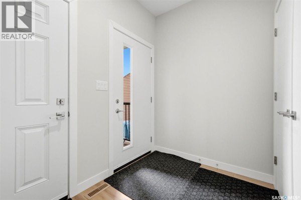 3025 Green Stone Road, Regina, SK, photo 3