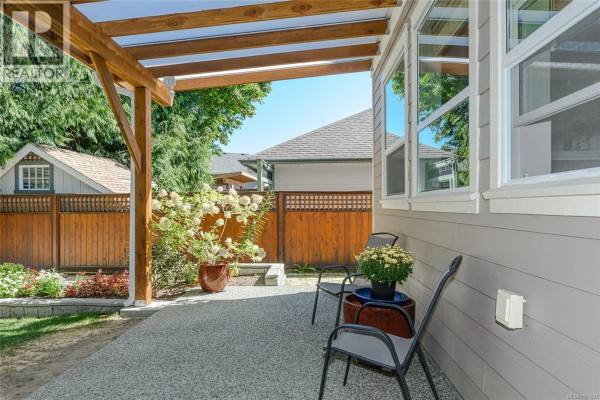 Dining room - 3026 Keystone Dr, Duncan, BC V9L0E1 Photo 5