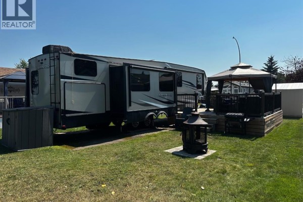 3027, 25074 South Pine Lake Road, Rural Red Deer County, AB T0M1R0 Photo 3