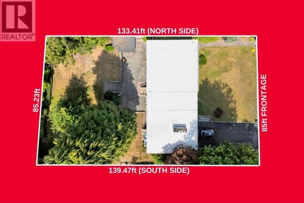 3028 Starlight Way, Coquitlam, BC V3C3P6 Photo 4
