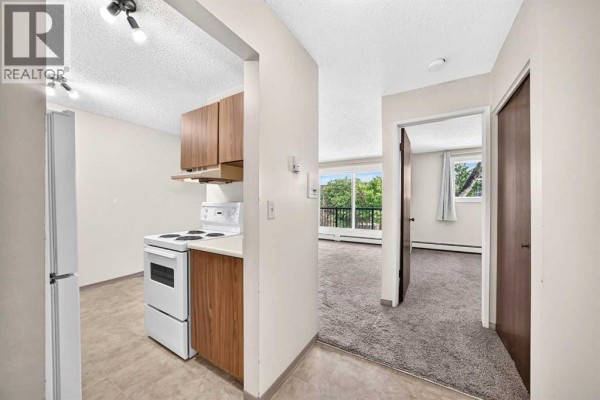 4pc Bathroom - 303, 1829 11 Avenue Sw, Calgary, AB T3C0N2 Photo 5
