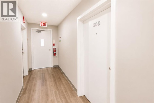 Bedroom - 303, 5555 Falsbridge Drive Ne, Calgary, AB T3J3E8 Photo 2