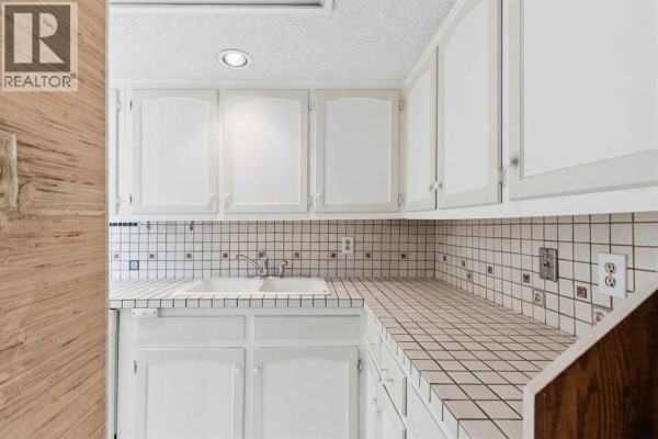 Kitchen - 303, 629 Royal Avenue Sw, Calgary, AB T2S0G2 Photo 5