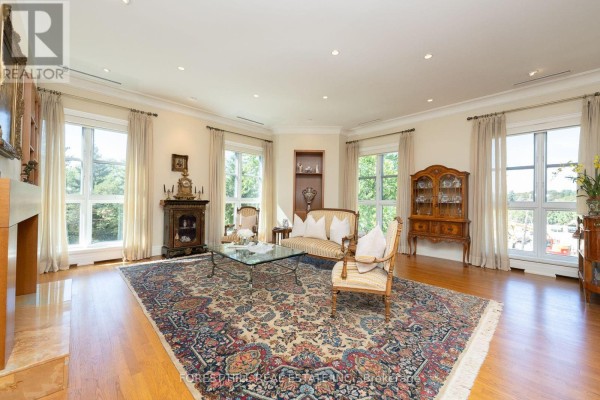 Kitchen - 303 - 1 Post Road, Toronto, ON M3B3R4 Photo 4