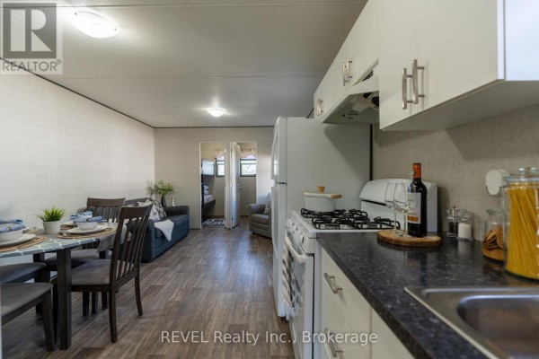 303 - 1501 Line 8 Road, Niagara On The Lake, ON, photo 3
