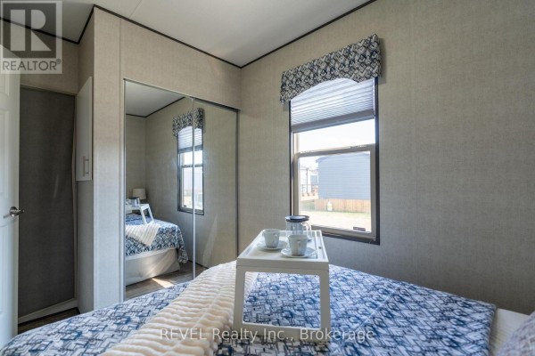 Bedroom 3 - 303 - 1501 Line 8 Road, Niagara On The Lake, ON L0S1L0 Photo 5