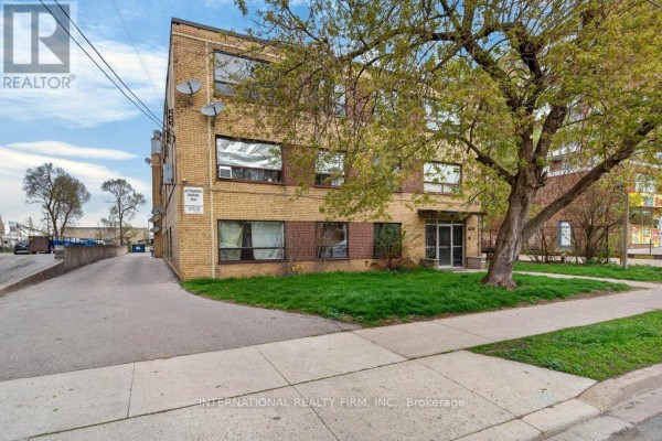 203 - 295 Melvin Avenue, Hamilton, ON, photo 2