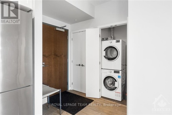 303 - 320 Miwate Private, Ottawa, ON K1R0E1 Photo 5