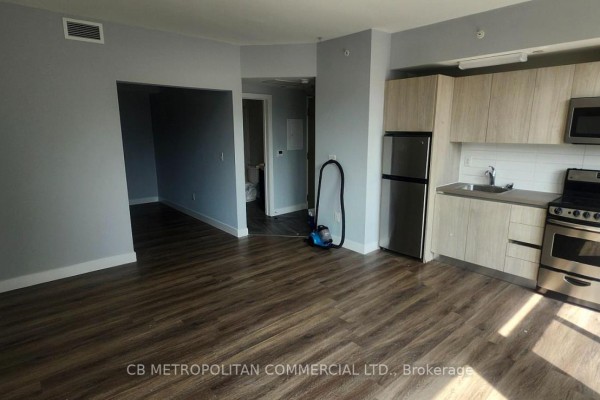 303 - 335 College Street, Toronto, ON M5T1S2 Photo 4