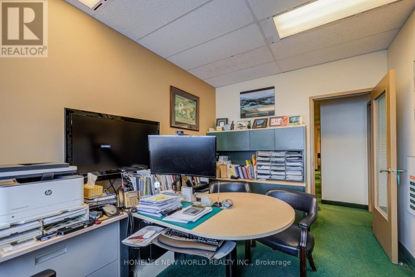 303 - 3601 Highway 7 E, Markham, ON, photo 2
