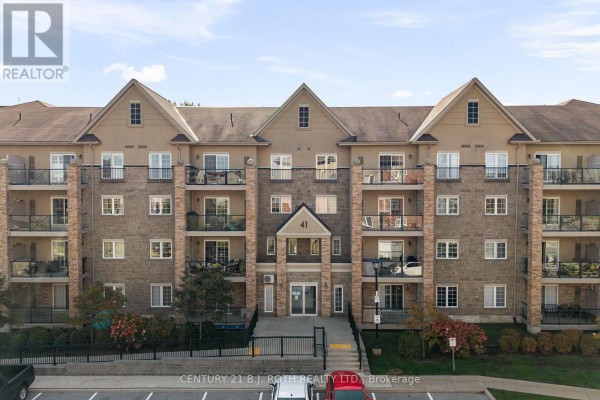 303 - 41 Ferndale Drive S, Barrie, ON, photo 2