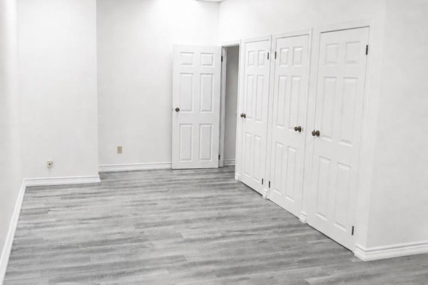 303 - 66 Gerrard Street E, Toronto, ON, photo 3