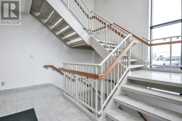 303 - 9170 County 93 Road, Midland, ON, photo 2
