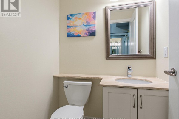 Den - 303 - 9245 Jane Street, Vaughan, ON L6A0J9 Photo 2