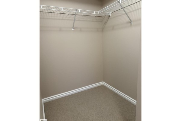 Primary Bedroom - #303 10118 106 Av Nw, Edmonton, AB T5H0B8 Photo 3