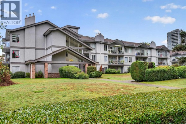 303 1171 Pipeline Road, Coquitlam, BC V3B4R9 Photo 3