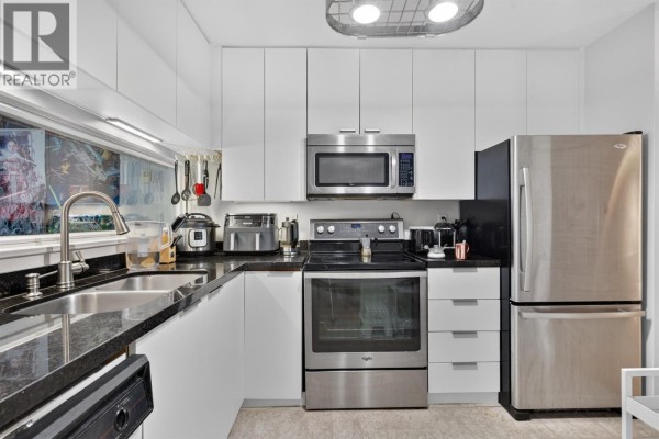 303 1171 Pipeline Road, Coquitlam, BC V3B4R9 Photo 4