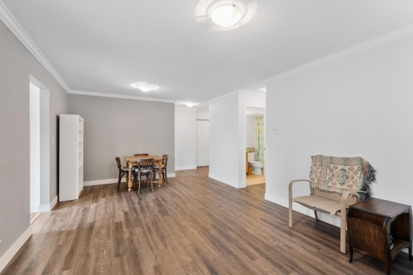 303 20239 Michaud Crescent, Langley, BC V3A8L1 Photo 5