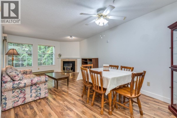303 2963 Burlington Drive, Coquitlam, BC V3B6X1 Photo 3