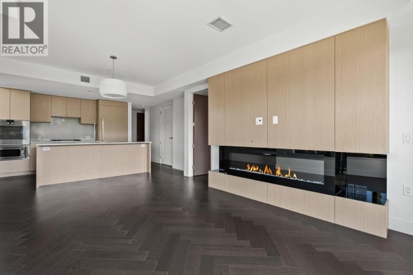 303 633 W King Edward Avenue, Vancouver, BC, photo 2