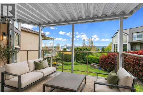 303 70 Richmond Street, New Westminster, BC T6W2N4 Photo 4