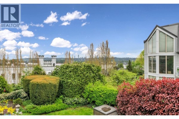 303 70 Richmond Street, New Westminster, BC T6W2N4 Photo 5