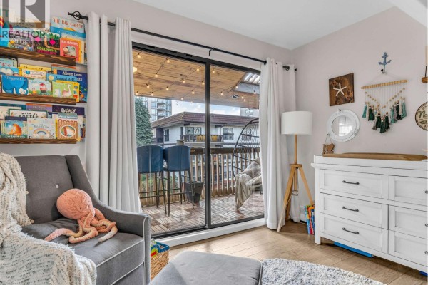 303 708 Eighth Avenue, New Westminster, BC V3M2R3 Photo 4