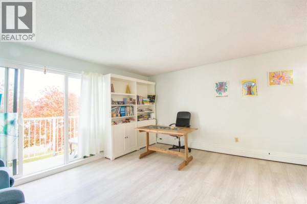 303 7240 Lindsay Road, Richmond, BC V7C3N1 Photo 2